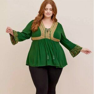 NWT TORRID House of the Dragon Babydoll Crinkle Gauze Embroidered Blouse Size 2